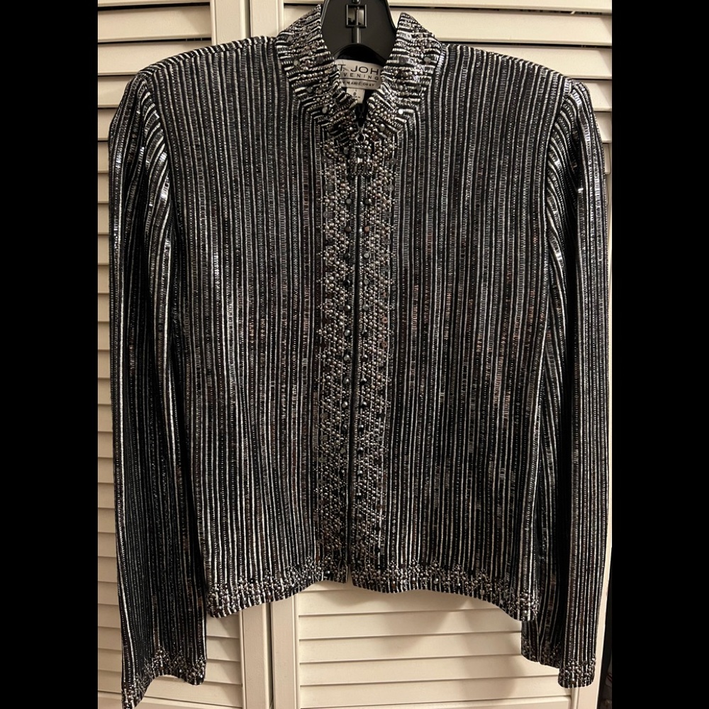 GORGEOUS St. John Evening Black & Silver Embellished Knit Jacket.